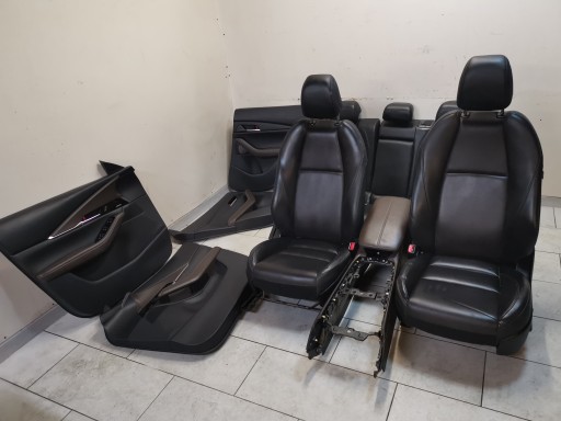 MAZDA CX30 FOTELE BOCZKI KANAPA KOMPLET USA BRAZ