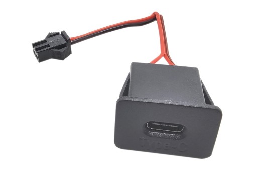 GNIAZDO USB TYP C DO OBUDOWY ZATRZASK Z PRZEWODEM