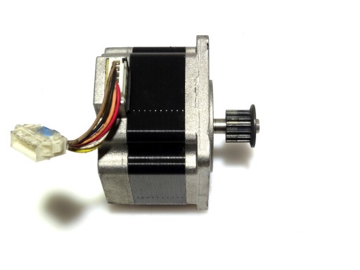 Silnik krokowy STP-59D1007-01 2,47V/1,7A CNC