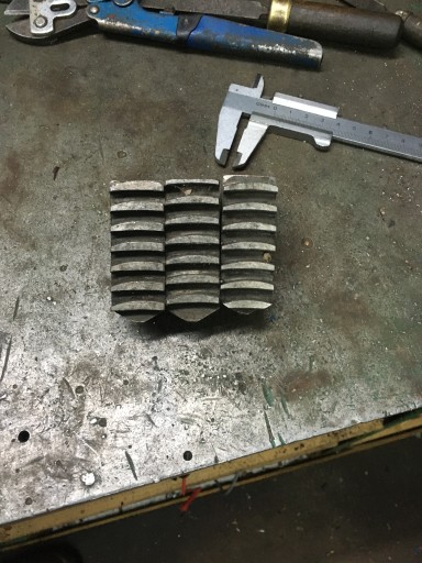 Szczęki tokarskie 200mm wewnętrzne (lewe)
