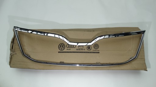SKODA OCTAVIA III RAMKA CHROM ATRAPY GRILLA PRZÓD 5E0853761C NOWA