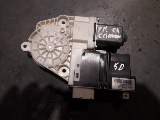 Silniczek szyby Citroen C4 prawy przód 996396-102