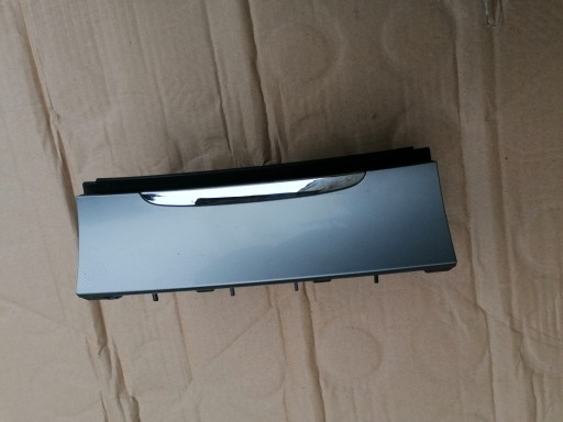 POPIELNICZKA 3C0863284A Europa Passat B6 05/10