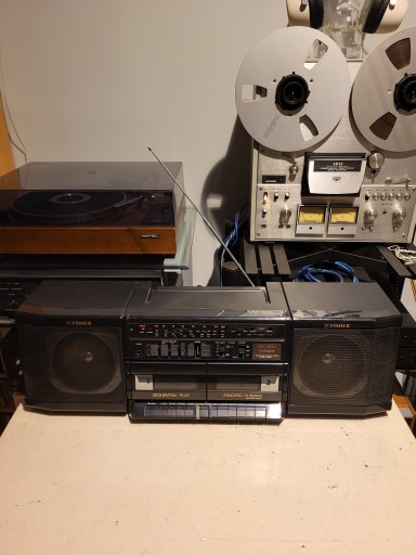 Radiomagnetofon FISHER PH-W801.Klekcjonerski