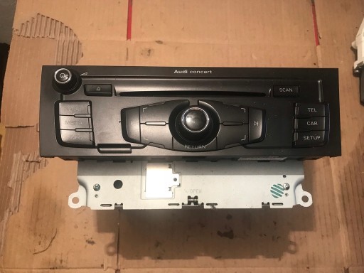 AUDI A4 B8 RADIO CD CONCERT 8T2035186C UK