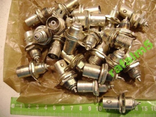 Gniazdo Unitra C50 / G1 UNITRA srebrzone