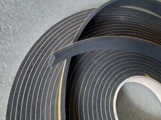 Uszczelka guma Porowata EPDM 20x5mm samoprzylepna
