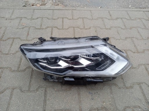 EMU REFLEKTOR NISSAN X-TRAIL T32 LIFT 17- FULL LED