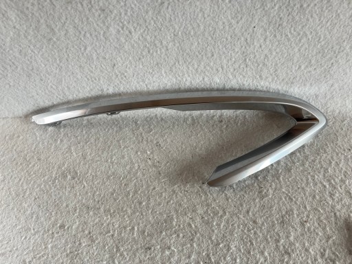 NOWA LEWA LISTWA ZDERZAKA TYŁ LISTEWKA KIA Hyundai 86694R2010 86694-R2010