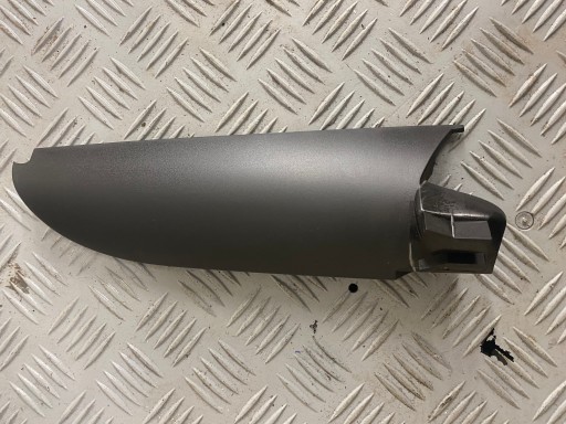 TOURAN 1T0 OSŁONA LUSTERKA TRÓJKĄT PRAWY 1T0837974B