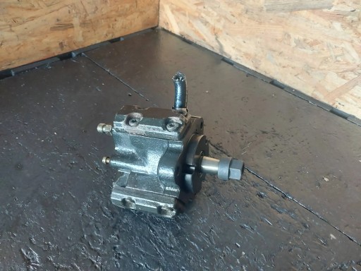 Pompa wtryskowa wysokiego ciśnienia BMW 5 E39 530d M57D30 2247798