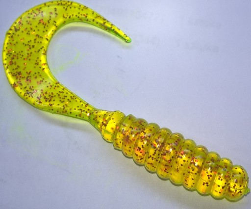 Manns Twister 5,5cm Przeźr. żółty fluo czerwony br