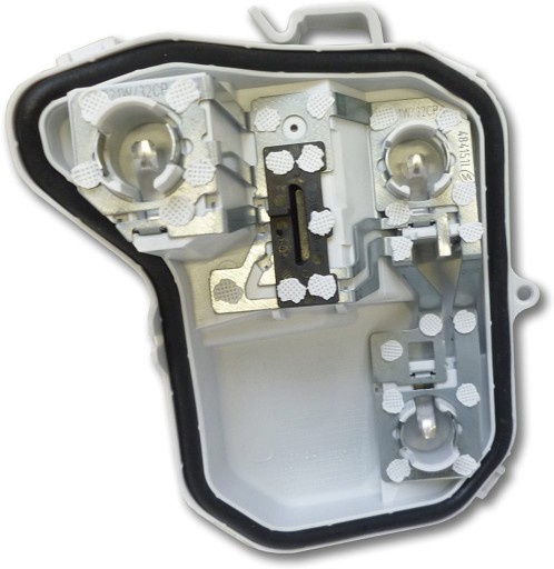 WKŁAD OPRAWA LAMPY TYŁ LEWA AUDI A4 B7 AVANT