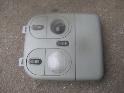 RENAULT LAGUNA 1 lampka oswietlenie wnętrza