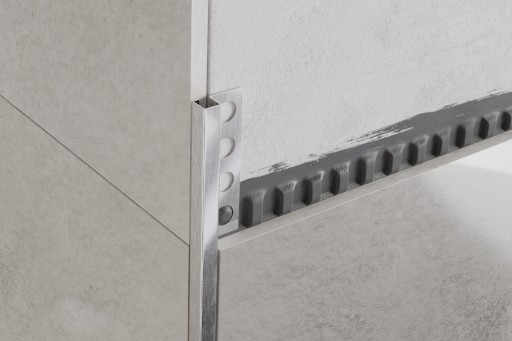 LISTWA NAROŻNA Q 8,5 mm SREBRNY MATOWY 270 cm