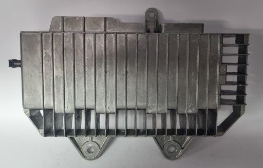 WZMACNIACZ AMPLIFIER VERSTAERKER PORSCHE ASK 99764544101