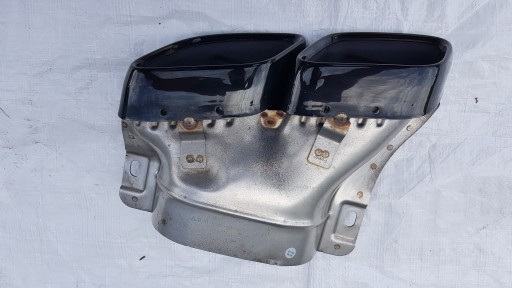 MERCEDES C-KLASA W205 63 LIFT AMG KOŃCÓWKA TŁUMIKA