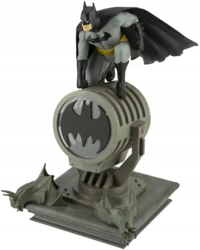 Batman Bat-Signal LED lampa s figúrkou projektora!