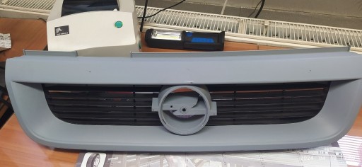 решітка радіатора решітка. дефлектор opel vectra a 1992-1995, фото