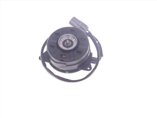 A16363-0T080 - LEXUS CT200H 10-20 ДВИГАТЕЛЬ ВЕНТИЛЯТОР РАДИАТОРА