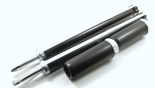 063201 PK1003 - Амортизатори х2 задні + бампери + чехли mazda 3 bk 2003-2009 рр.