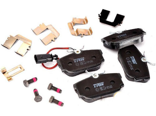 GDB1369 - TRW колодки задні VW TRANSPORTER T4 IV колеса 15