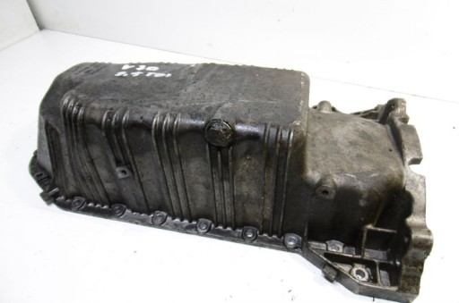 VOLVO V70 масляный поддон 2,5 TDI 074103603K