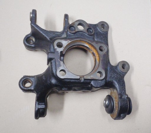 A42305-42020 - Lexus nx rav4 05-18 поворотный кулак ступица задняя левая