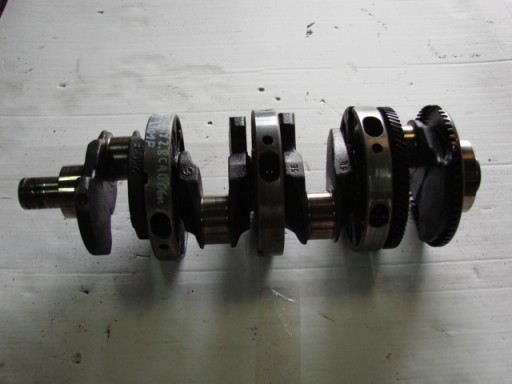 2101F - Jeep freedom kj 2.8 crd 163 км коленвал