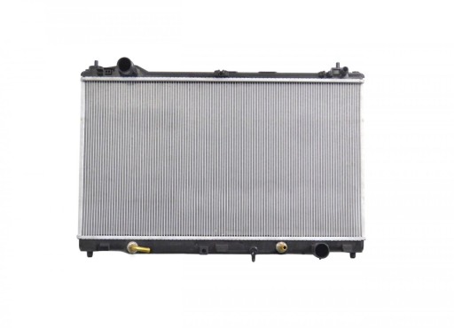LE11070REA1 - Новый радиатор lexus is300h is300 300h hybrid 13- 1640036310 2230006843