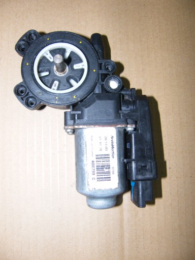 2800561 - Моторчик склопідйомника правий передній модуль 6-контактний renault scenic ii