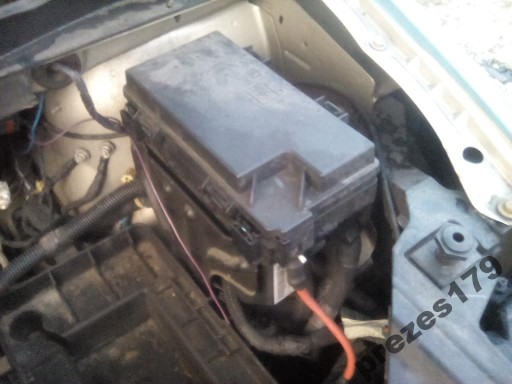 КОРОБКА ЗАПОБІЖНИКІВ VOYAGER CARAVAN 08-R 3.3 V6