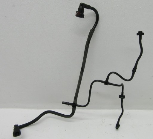 8C1Q-9K022-AC - ТОПЛИВОПРОВОДЫ TRANSIT MK7 2.4 TDCI