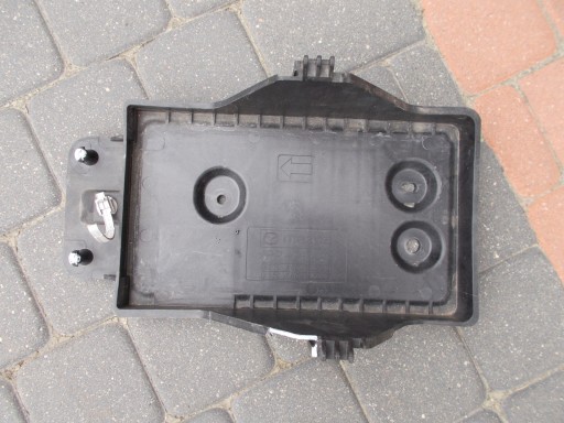 MAZDA 3 III BM 13-ОСНОВАНИЕ АККУМУЛЯТОРА