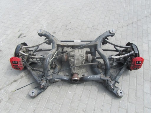 Porsche cayenne turbo 7l5 задня підвіска диф