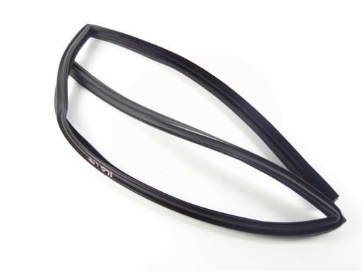 Mercedes W140 внутренняя прокладка ветрового стекла левая задняя