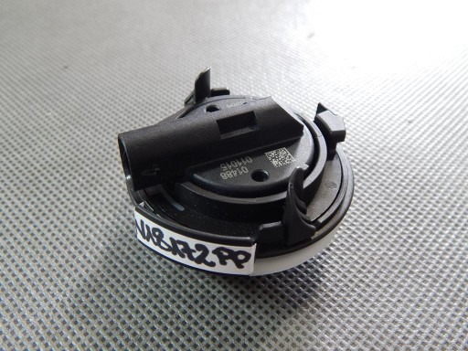 Bmw 5 g30 датчик удара правый передний 01101565