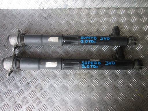 2,0TDI - Задний амортизатор skoda super 3v0 2.0tdi