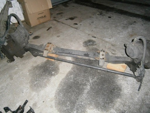 5,3T 5 - Atego ii 2 осі передня балка втулка 19.5'' 1224 1222