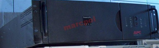 Apc smx3000rmhv2u apc smart-ups x 3000 ва стоечный/башенный жк-дисплей 200–240 в