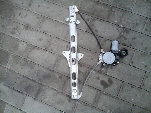 SUZUKI SWIFT MK7 ВІКНО ВІКНО ПЕРЕДНЄ ЛІВЕ