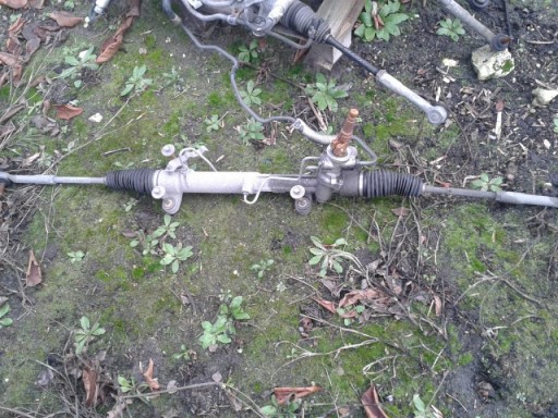 Toyota corolla verso 04-08 шестерня рулевой рейки