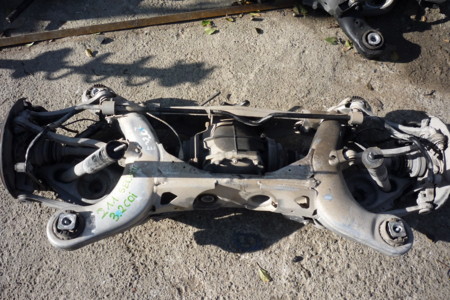 3,2 - Mercedes e-class 211 3.2 d седан задня підвіска