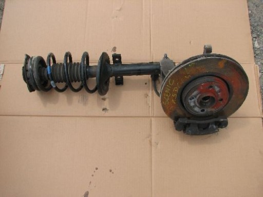 Кулак поворотний лівий mcpherson scenic iii 1.5 dci