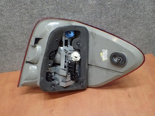 light rear part rear left MERCEDES ML W164 05-09