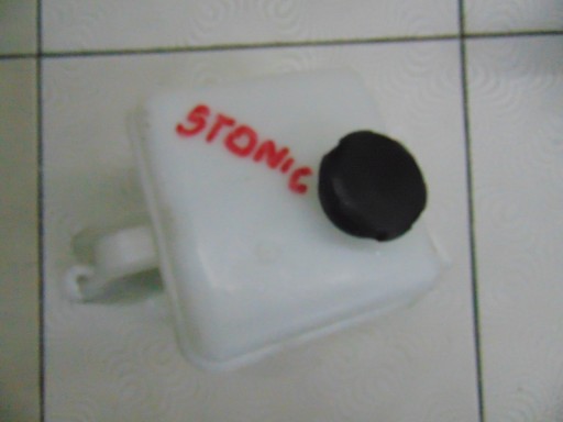 AUSDEHNUNGSBEHÄLTER KIA STONIC