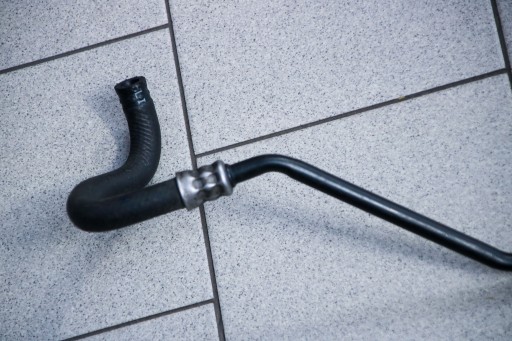 BMW E90 E91 E92 N45 N46 hadica vedenie oleja 6764768