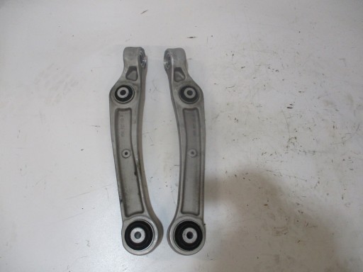 arm of the arm AUDI Q5 80A 2,0TDI