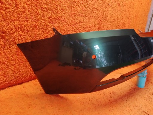 Aston Martin DB9 ladny Stoßstange heck hinten Original Nie klejony. Zielony