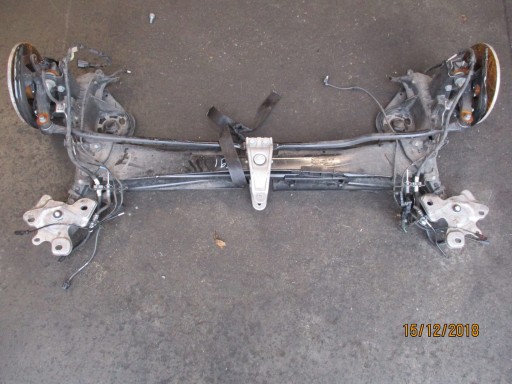 1,6DCI - Балка підвіски заднього моста renault talisman 1.6 dci